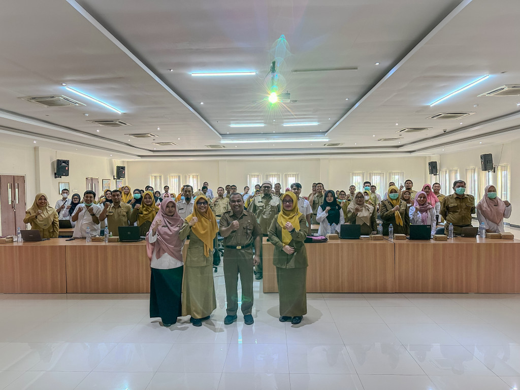 Sosialisasi Pengelolaan Web di Dinas Kesehatan Kabupaten Pasuruan