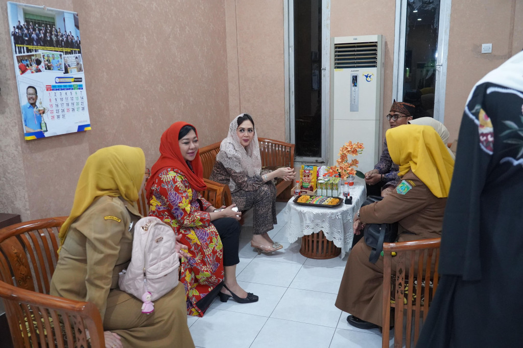 Kunjungan Kerja Dekranasda Padang