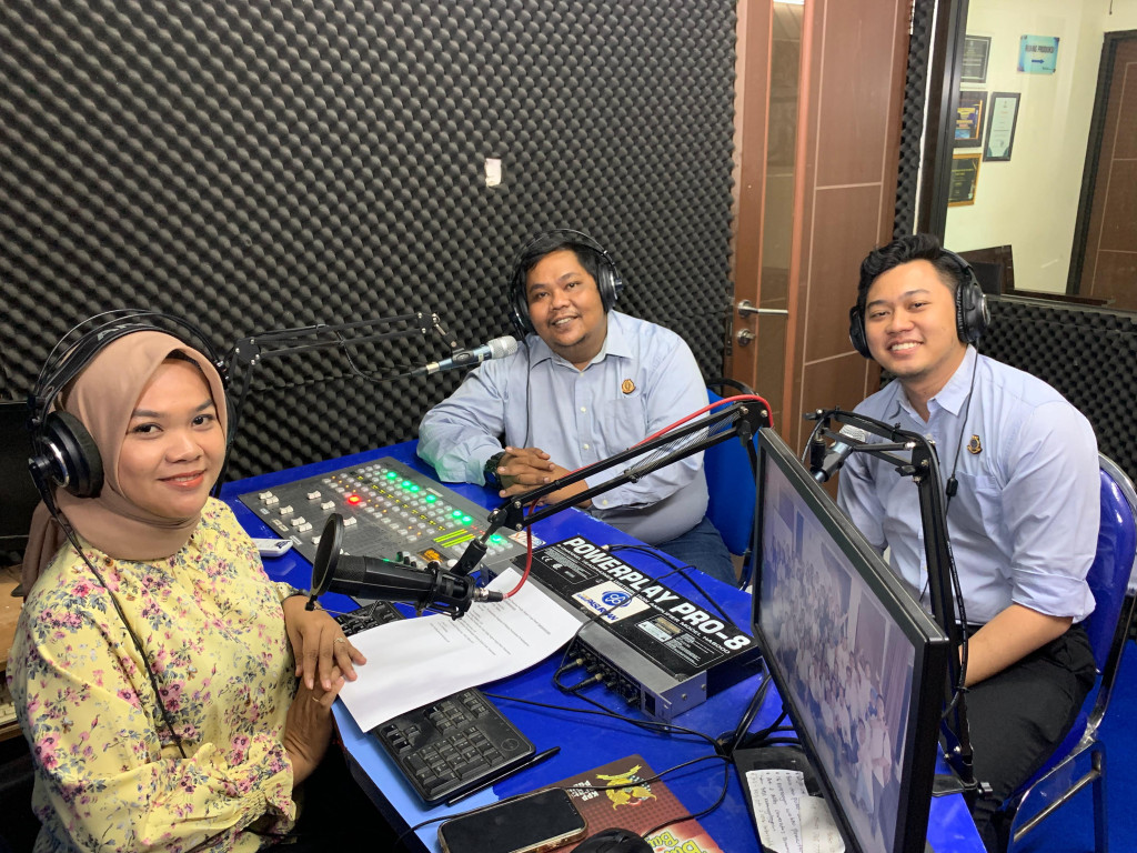 Talkshow Radio - Permasalahan Sengketa di Bidang Pertahanan di Kabupaten Pasuruan