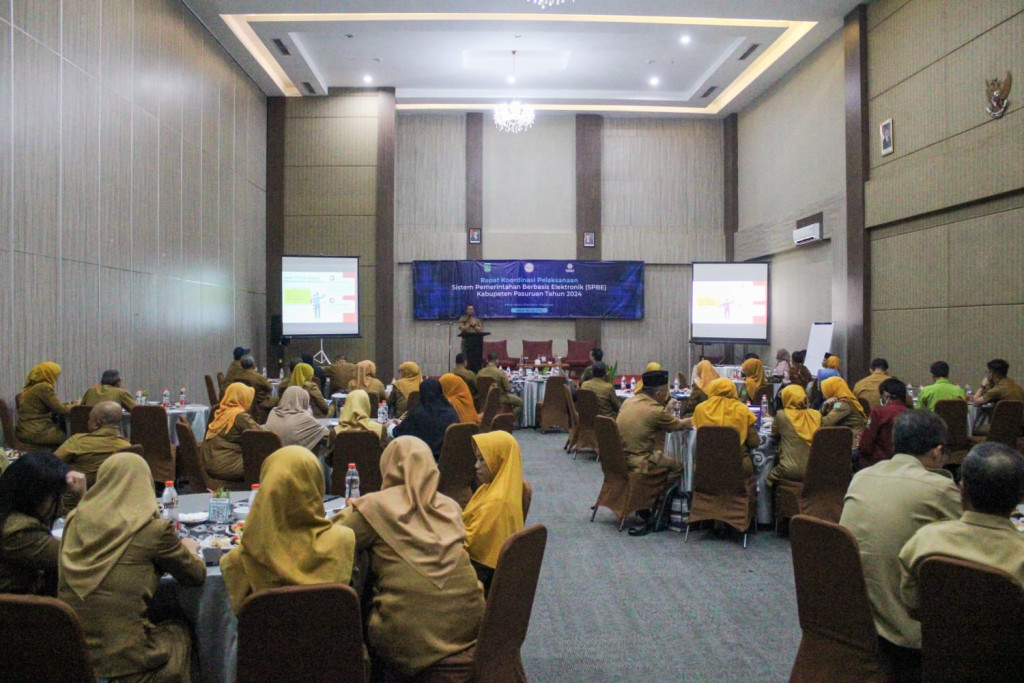 Rapat Koordinasi SPBE di Ascent Premier Hotel Pasuruan