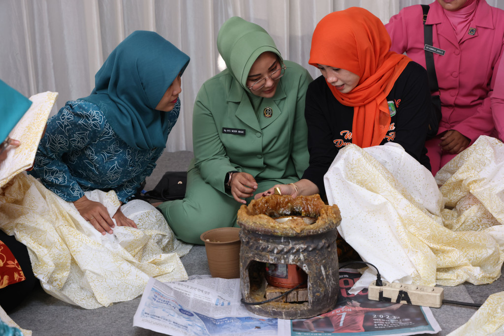 Workshop Batik di Desa Gunting Sukorejo