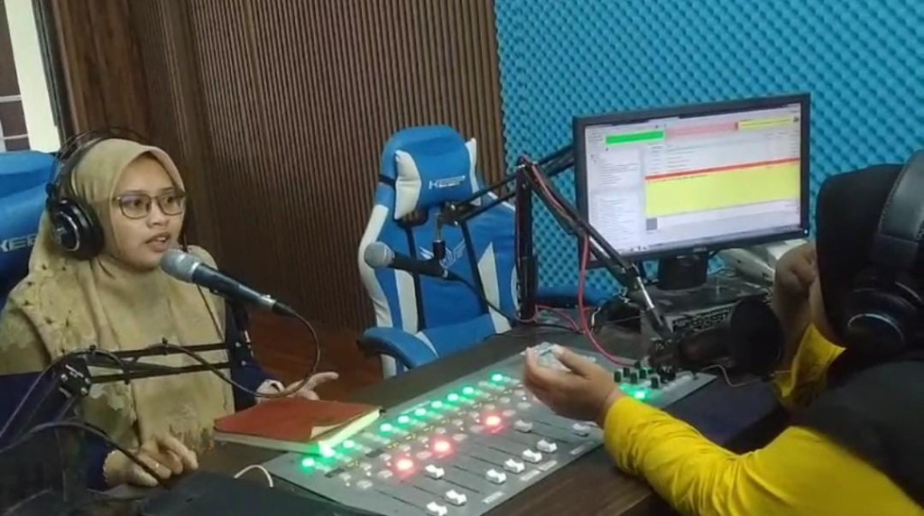 Talkshow Radio - Bahaya Merokok Pada Anak Stunting