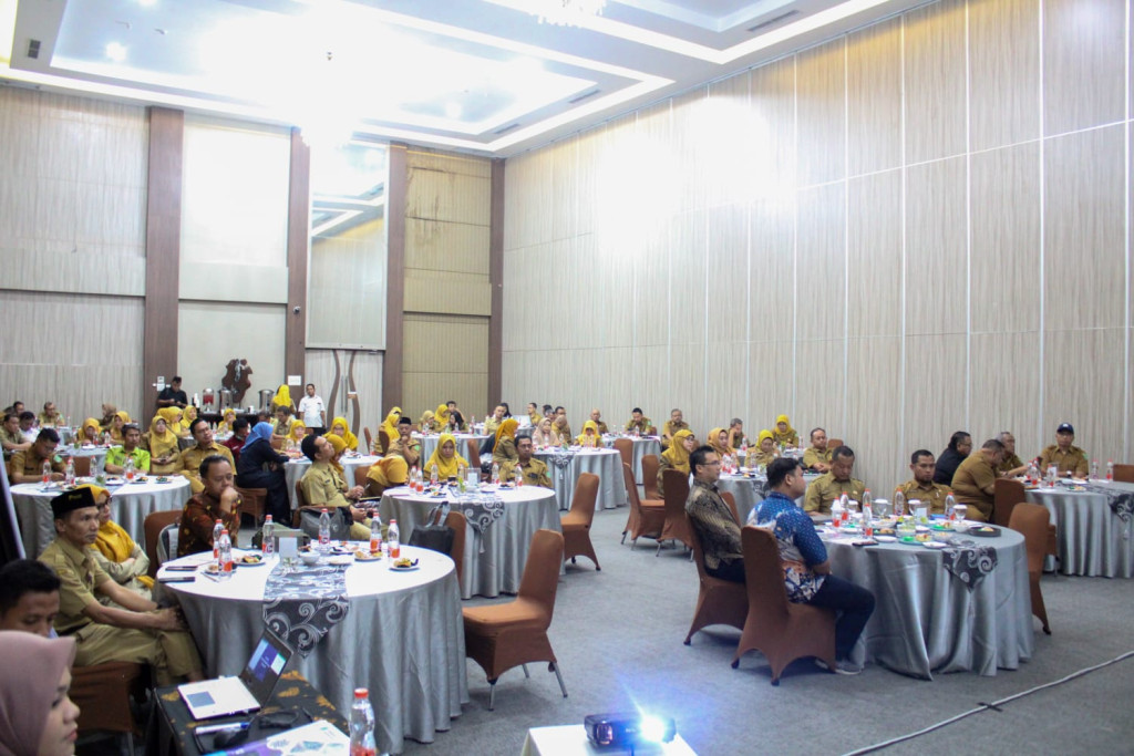 Rapat Koordinasi SPBE di Ascent Premier Hotel Pasuruan
