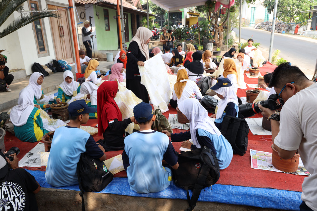 Workshop Batik di Desa Gunting Sukorejo