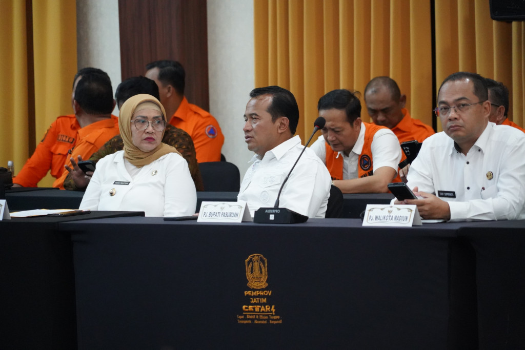 Rapat bersama Menko PMK dan Kepala BNPB Pemkab Pasuruan