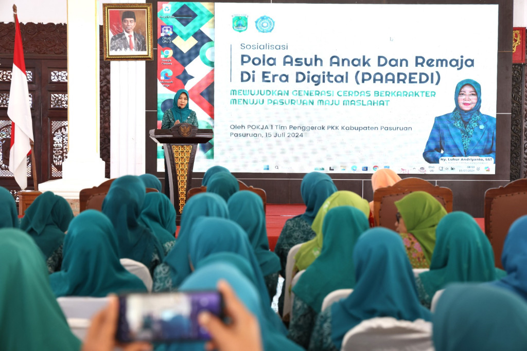 Sosialisasi Pola Asuh Anak Remaja di Era Digital oleh Pokja I Tim PKK Kabupaten Pasuruan