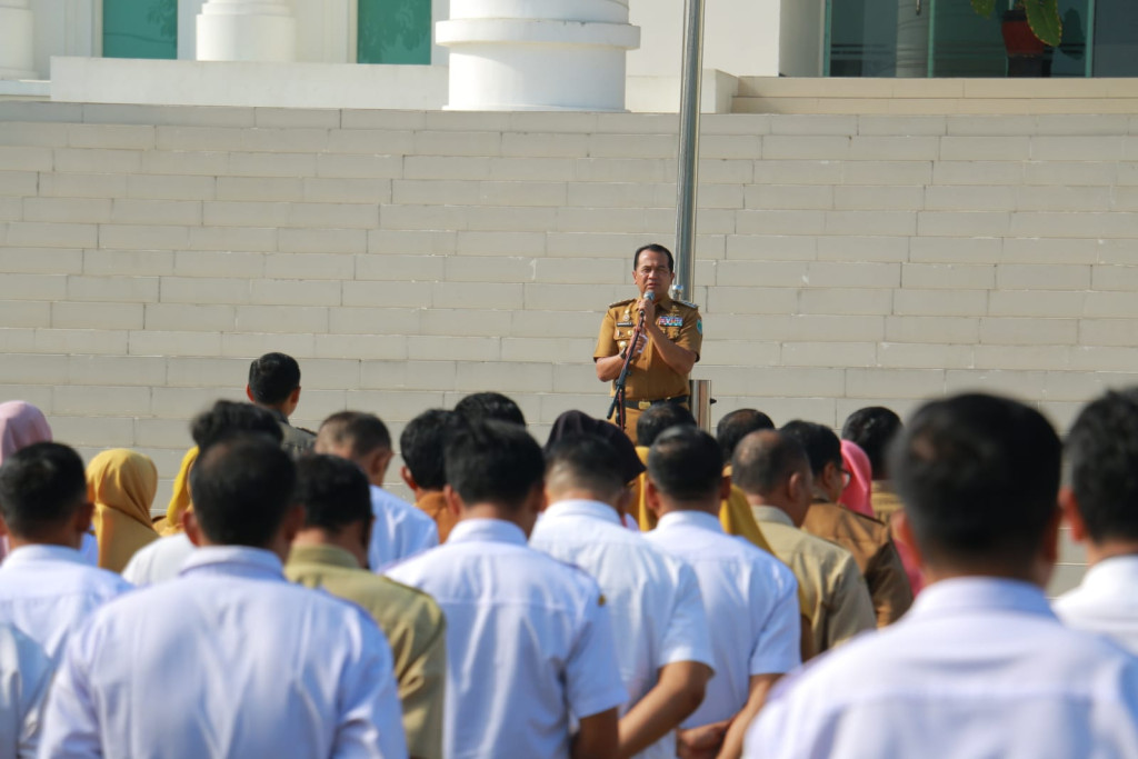 Apel Gabungan bersama Pj. Bupati Nurkholis